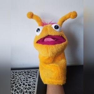 Alien Hand Puppet 1993 DAKIN Creature Orange- Rare